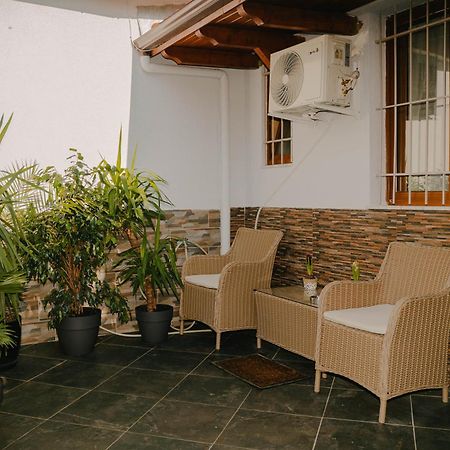 Peaceful Villa In New Bazaar Тирана Экстерьер фото